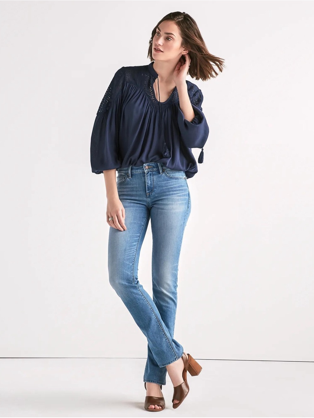 Lucky Brand Women’s Light Blue Ava Straight Jeans Size 2/26 NWT